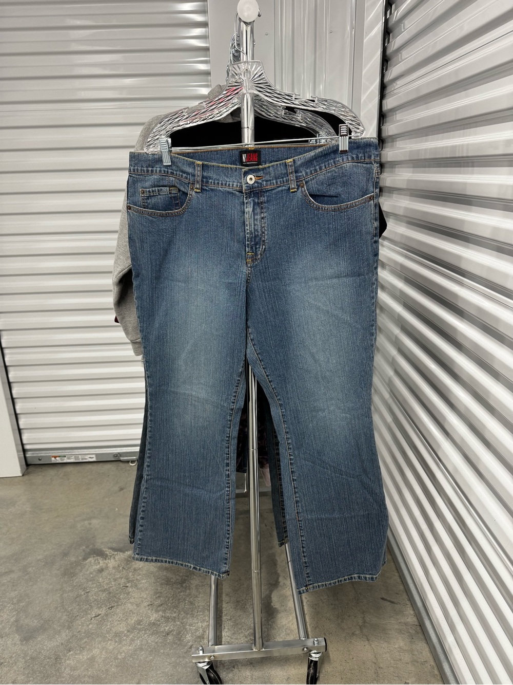 New York & Company | Bootcut Jeans in Medium Wash | size 18
